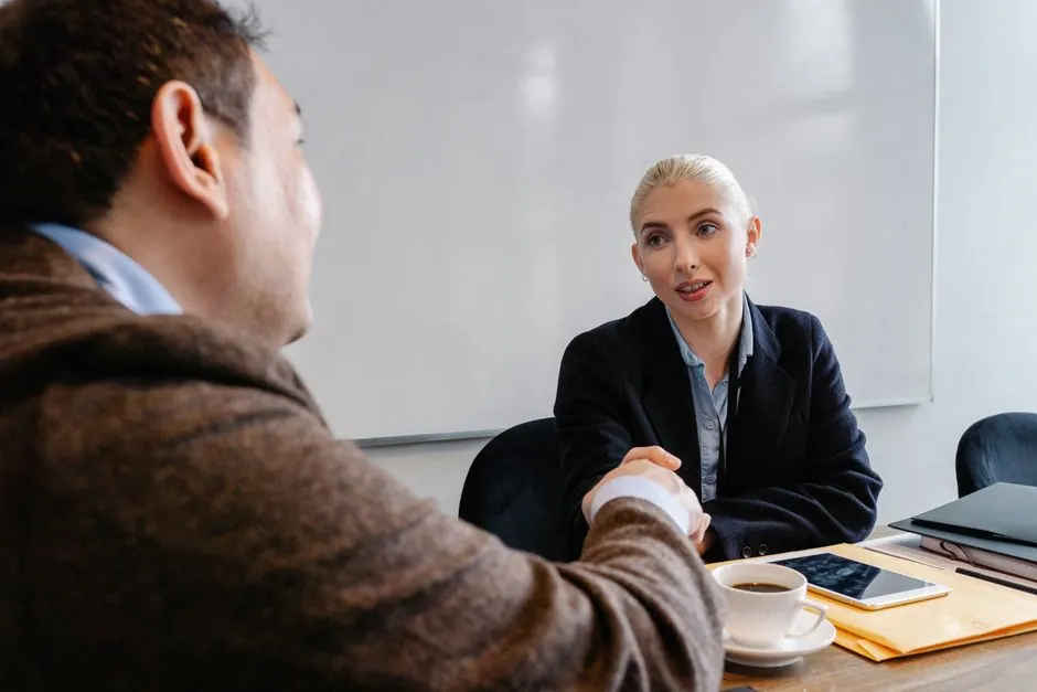 🇨🇭 DÉCROCHEZ UN JOB EN SUISSE… DÈS AUJOURD’HUI !